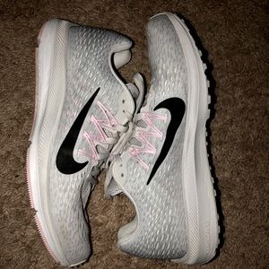 Nike Women’s Zoom Winflo 5